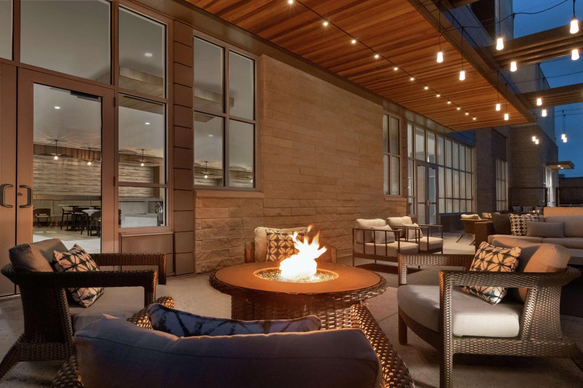 Hilton Garden Inn Austin North-Near The Domain, Tx Exterior photo